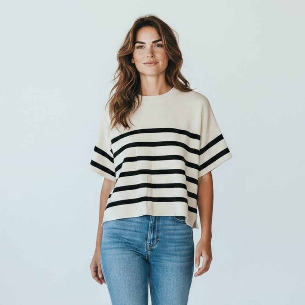 knit sweater short-sleeve top crewneck XS Cream Black Stripes Striped women's